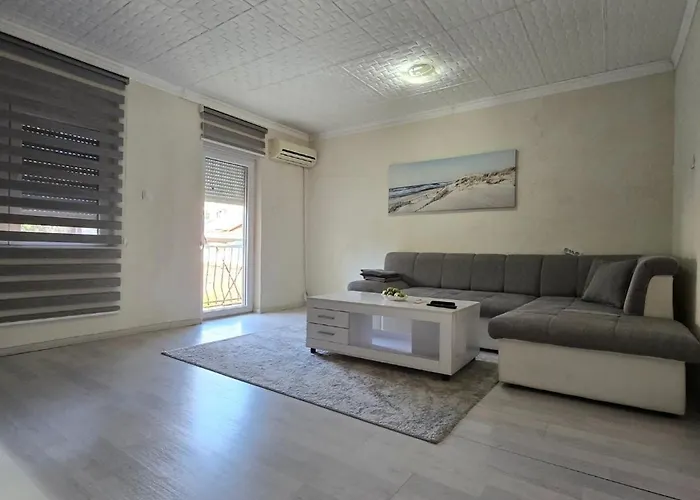 Appartement Center 23 *